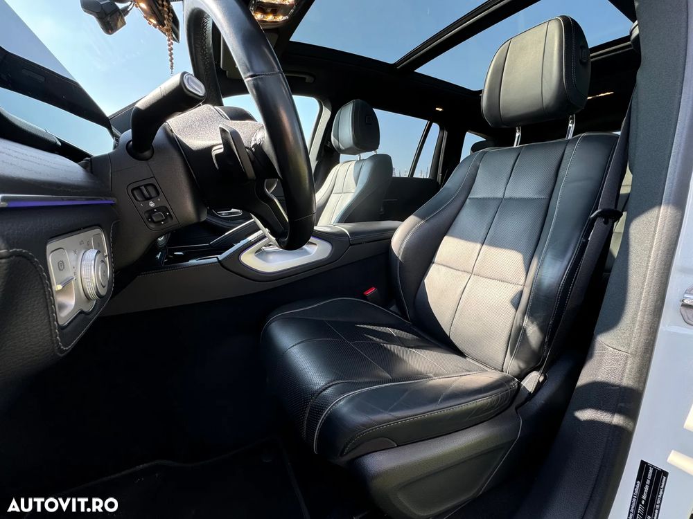 Mercedes-Benz GLS - 22