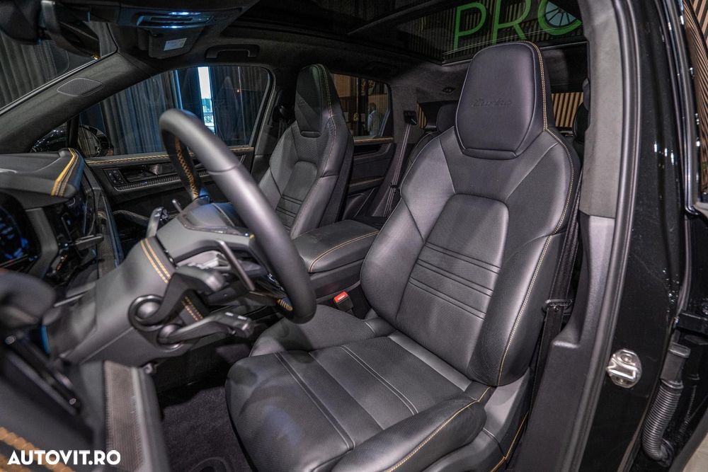 Porsche Cayenne Turbo E-Hybrid - 33