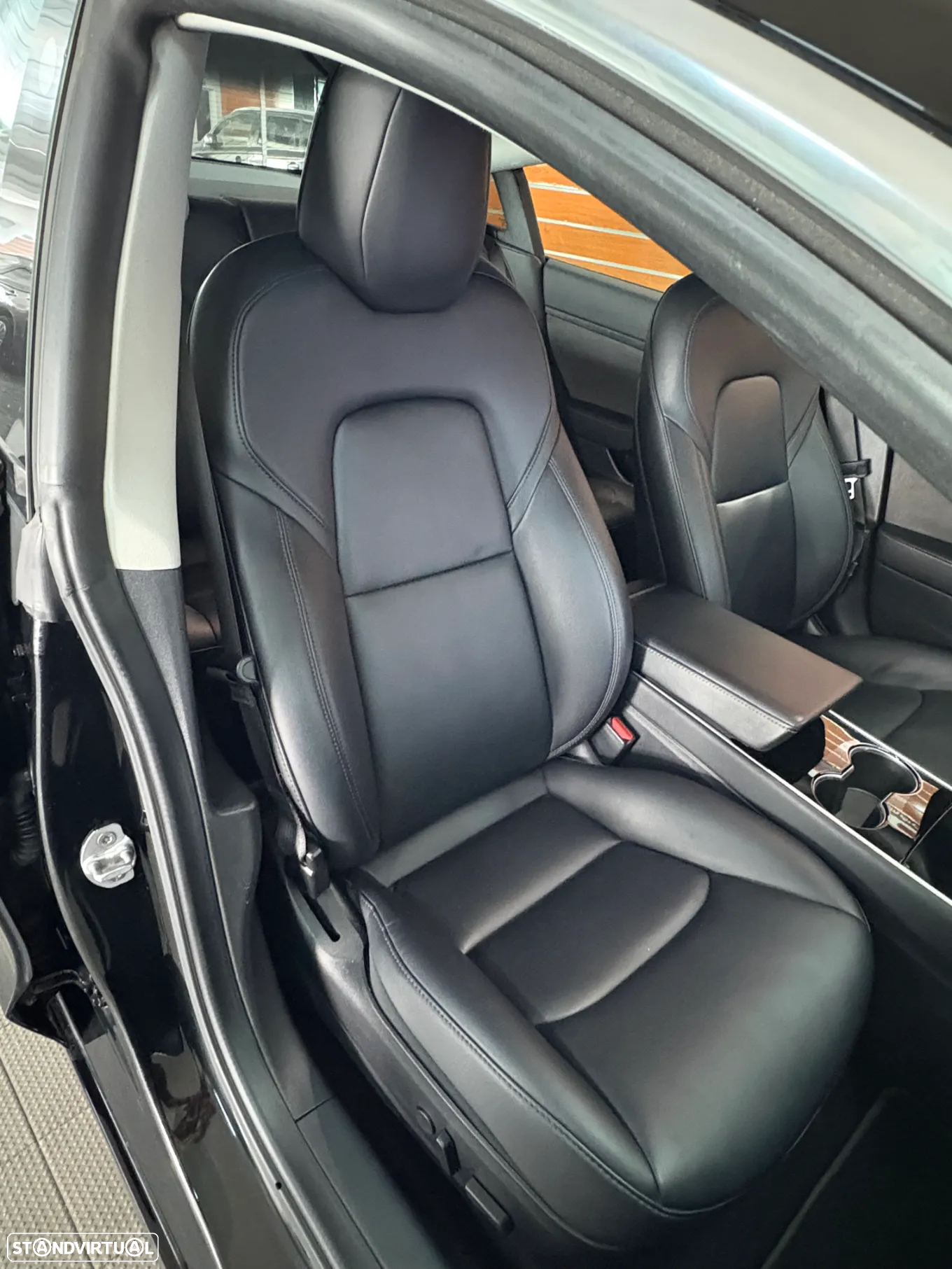 Tesla Model 3 Standard Range Plus RWD - 11