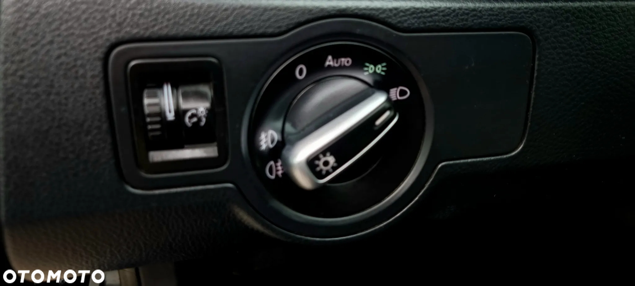 Volkswagen Passat Variant 2.0 TDI BlueMotion Technology Comfortline - 27