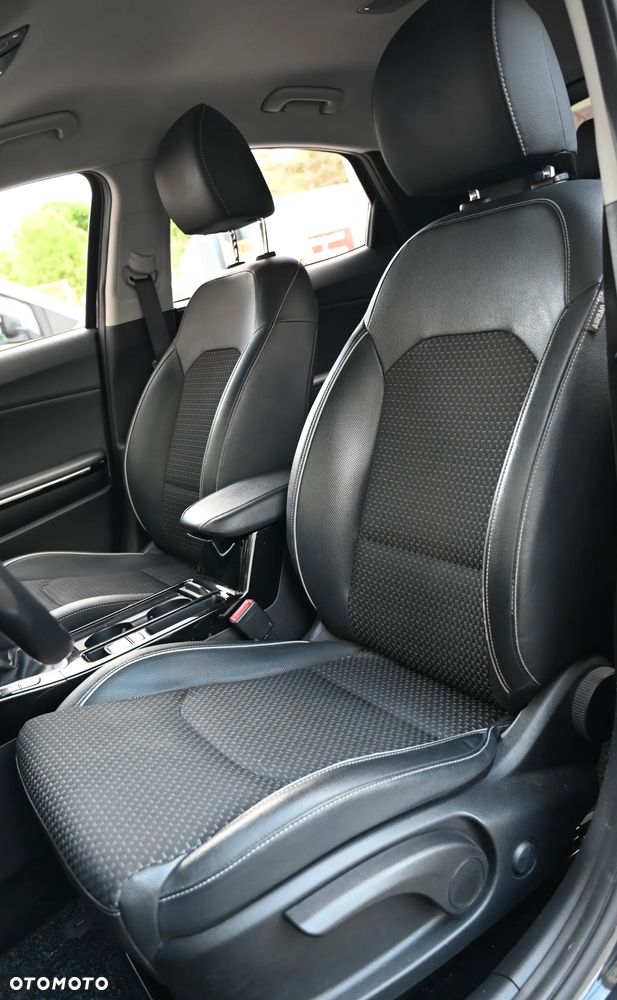 Kia XCeed - 38