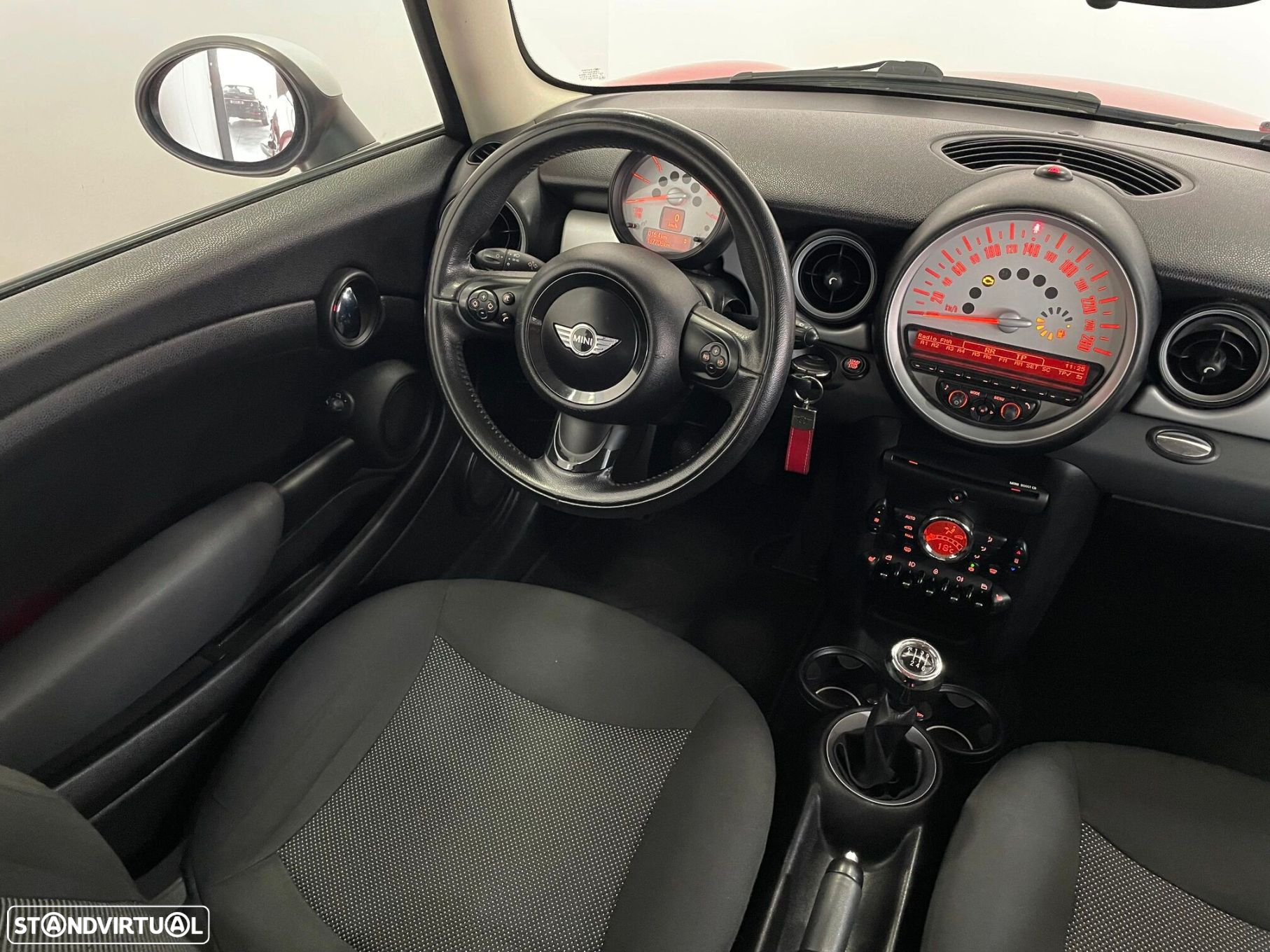 MINI 3 Portas Cooper D - 21