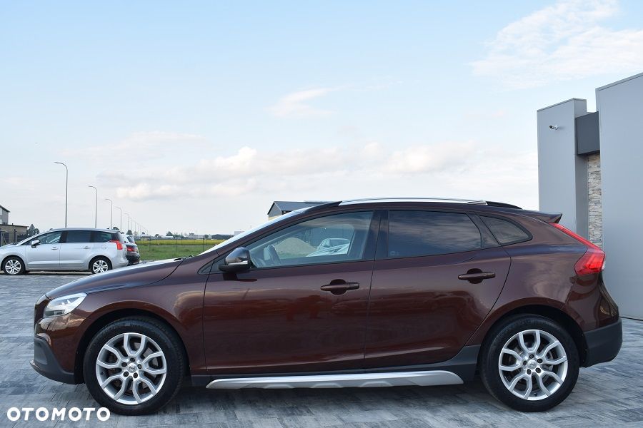 Volvo V40 Cross Country D3 Drive-E SCR Dynamic Edition - 3