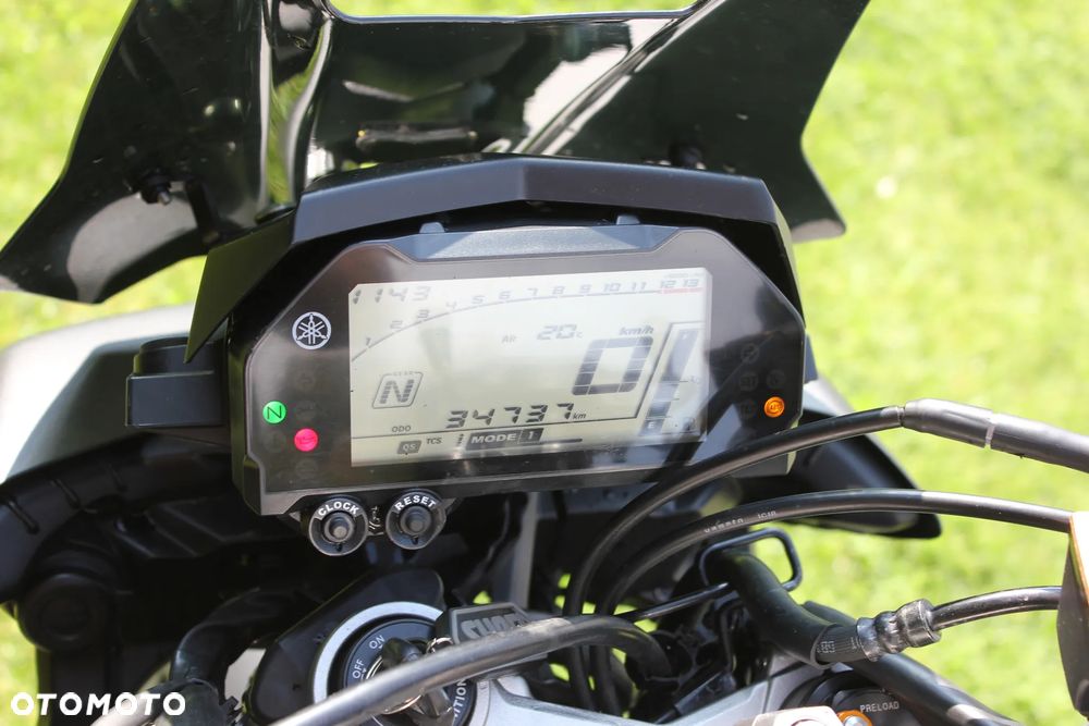 Yamaha MT - 6