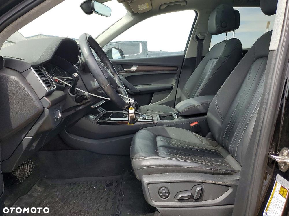 Audi Q5 45 TFSI quattro S tronic sport - 7