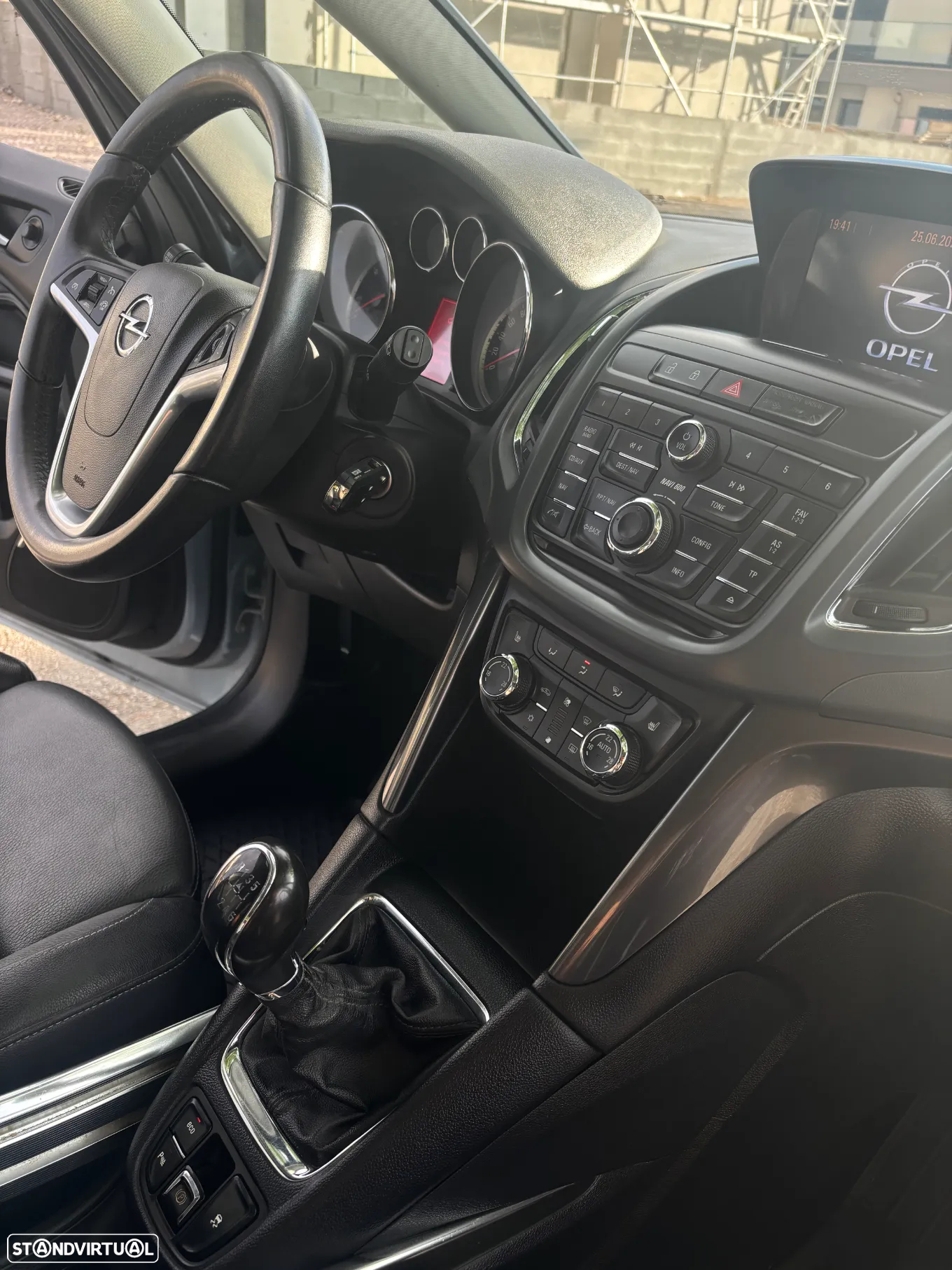 Opel Zafira 1.6 CDTi Executive - 29