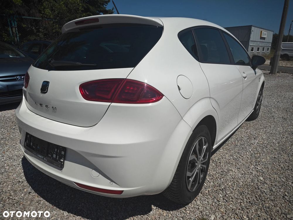 Seat Leon 2.0 TDI DPF Style Copa - 2