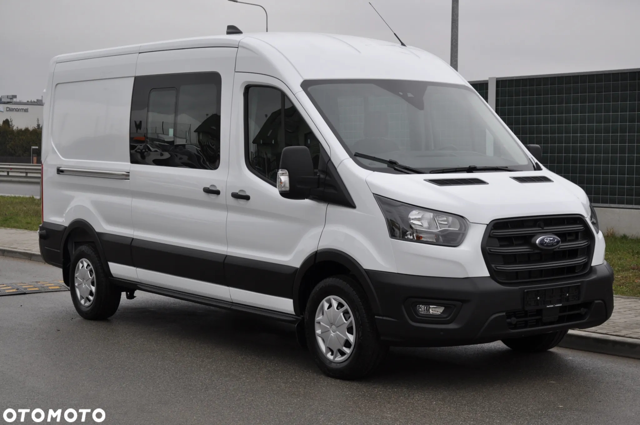 Ford TRANSIT L3H2 DCiV RWD TREND 7os BRYGADOWY FABRYCZNIE NOWY DOSTĘPNY OD RĘKI NA GWARANCJI - 31