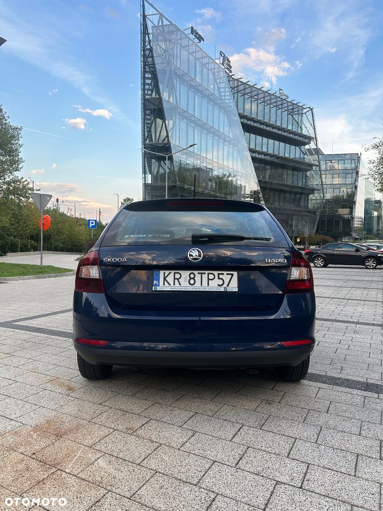 Skoda RAPID Spb 1.0 TSI Active - 4