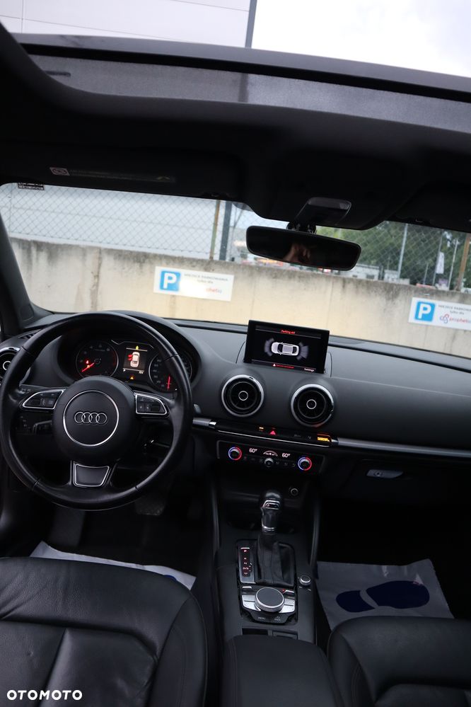 Audi A3 Sportback 1.8 TFSI S tronic S line Sportpaket - 12
