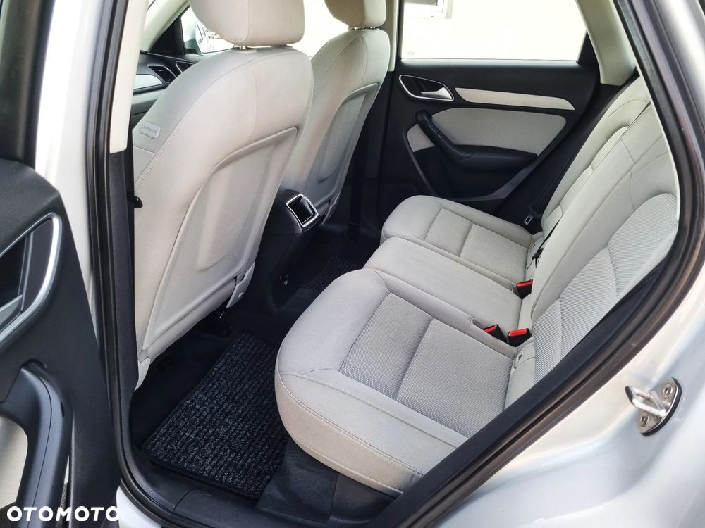 Audi Q3 - 10