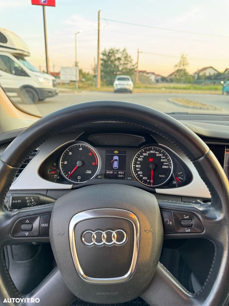 Audi A4 Avant - 8