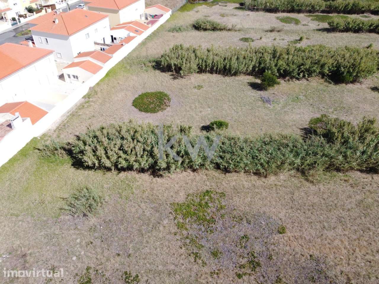 Terreno com 6608m2 e PIP Aprovado para 17 Moradias em Ferrel, Peniche - Grande imagem: 5/14