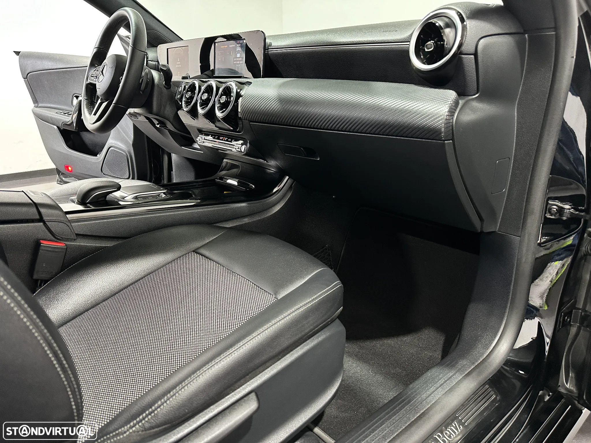 Mercedes-Benz CLA 180 d Shooting Brake Progressive Aut. - 37