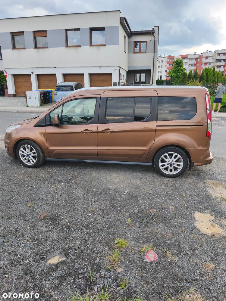 Ford Tourneo Connect Grand - 2