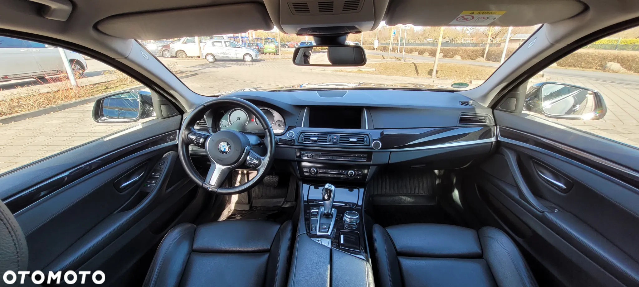 BMW Seria 5 520d xDrive - 9