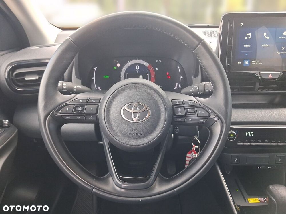 Toyota Yaris Hybrid 1.5 Style - 12