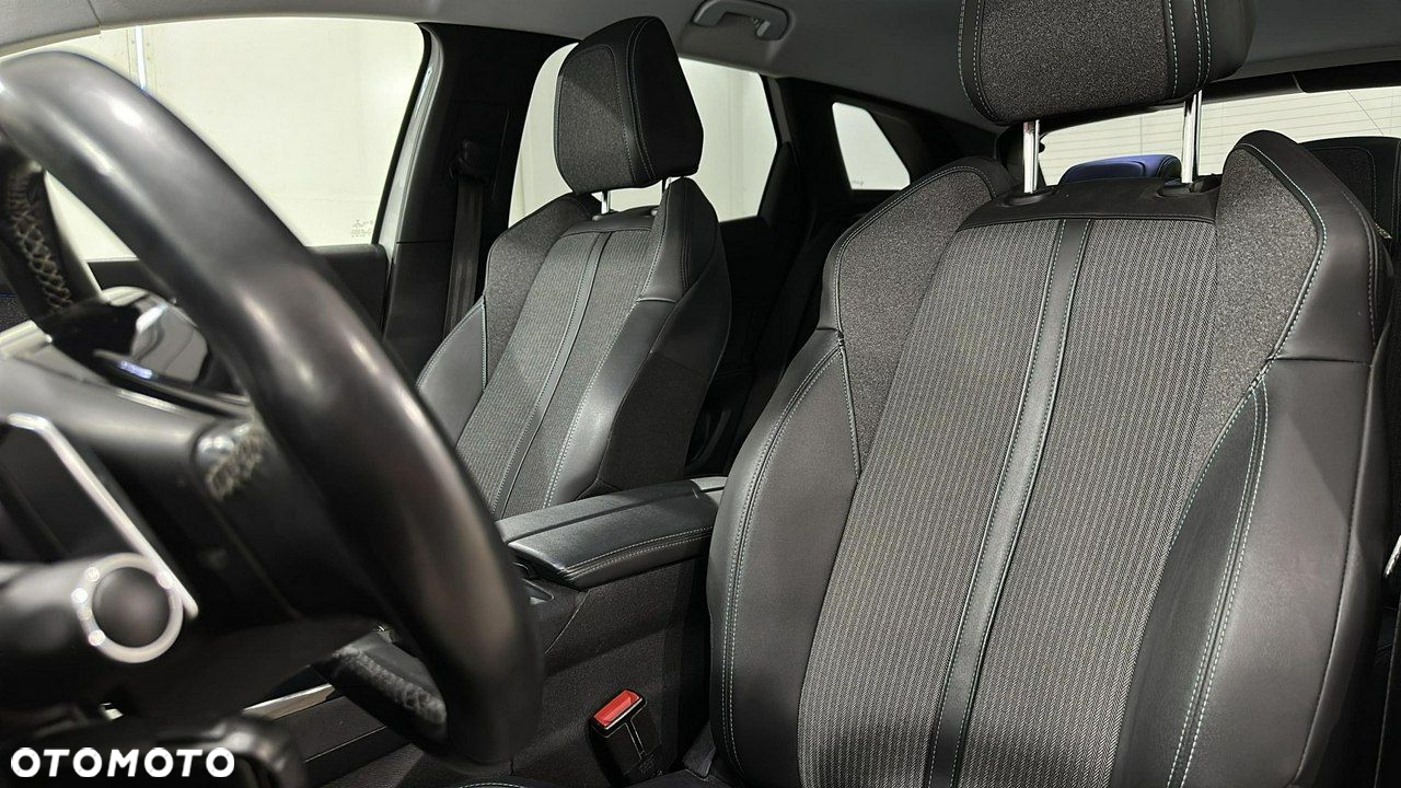 Peugeot 3008 - 11