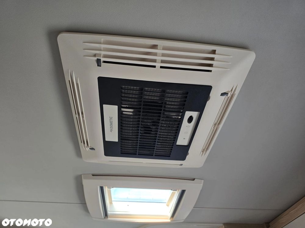 KNAUS KNAUS SUDWIND 750 UD - 23