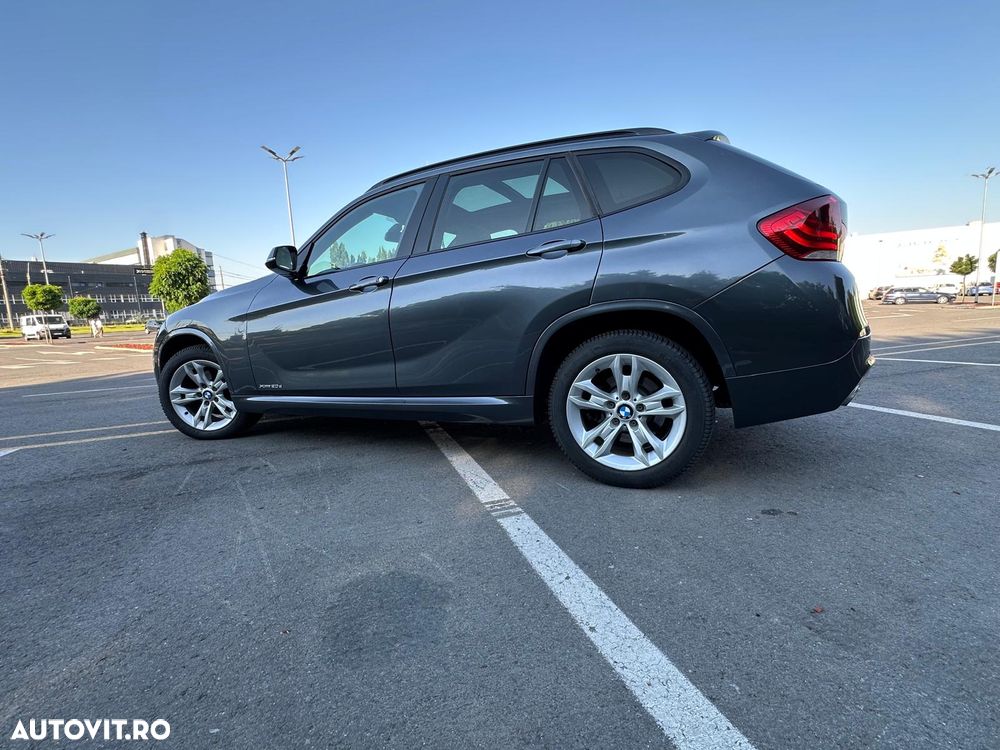 BMW X1 xDrive20d Aut. Sport Line - 32