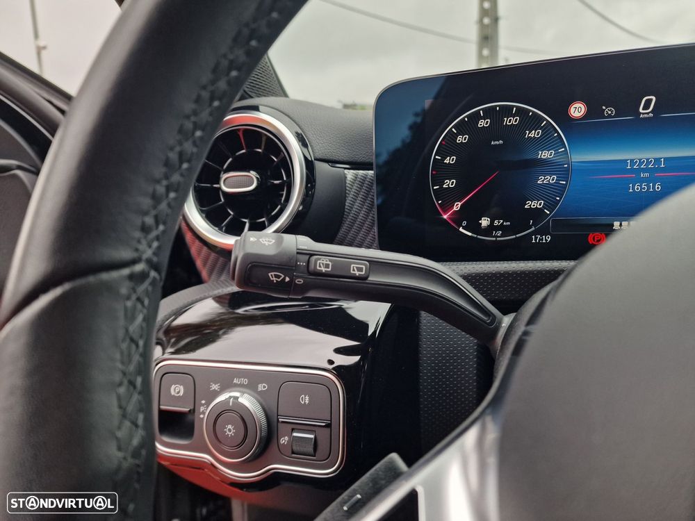 Mercedes-Benz A 250 e Style Plus - 26