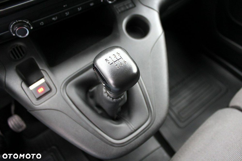 Toyota Proace City - 18