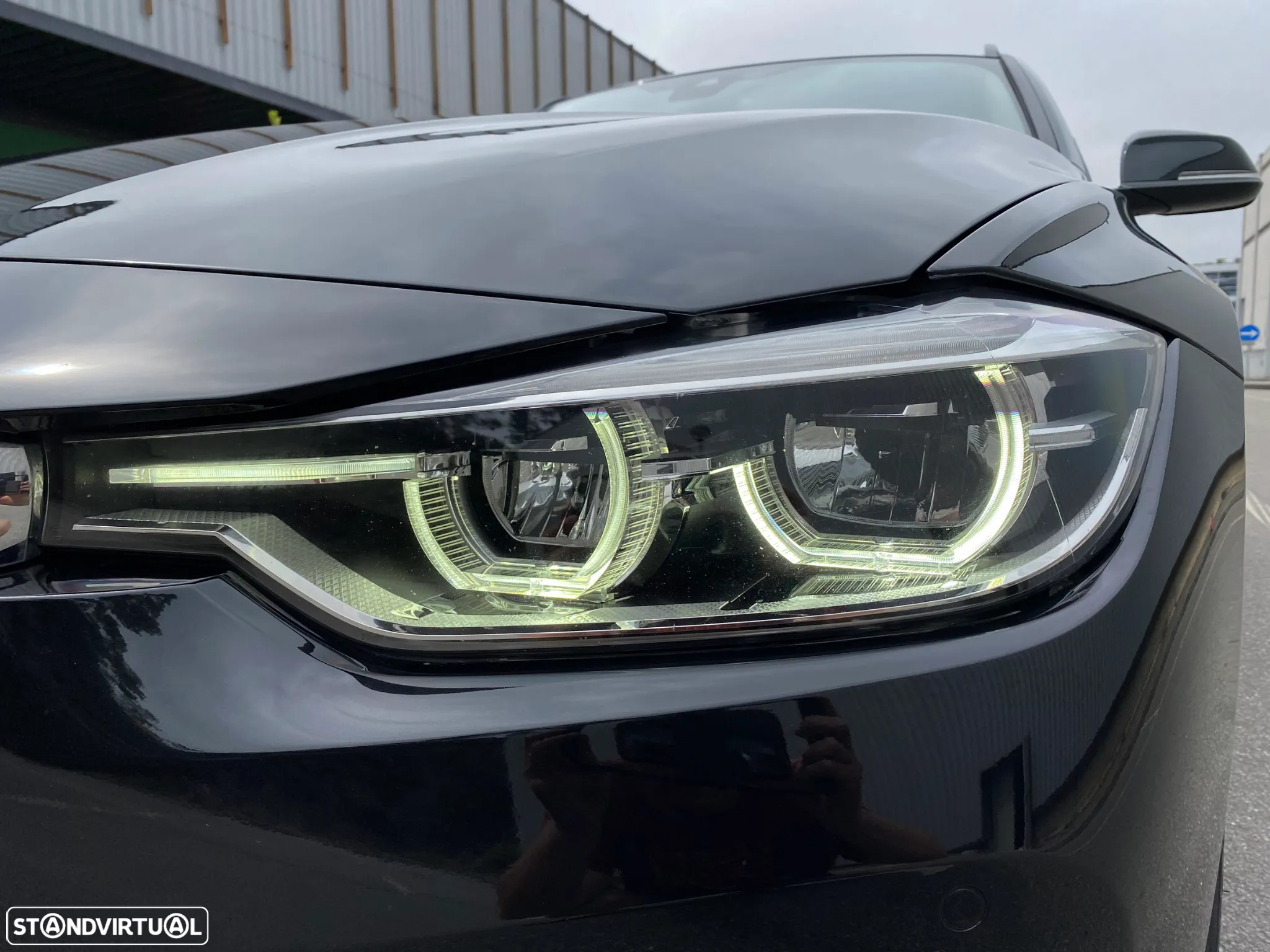 BMW 320 d Touring xDrive Auto - 43