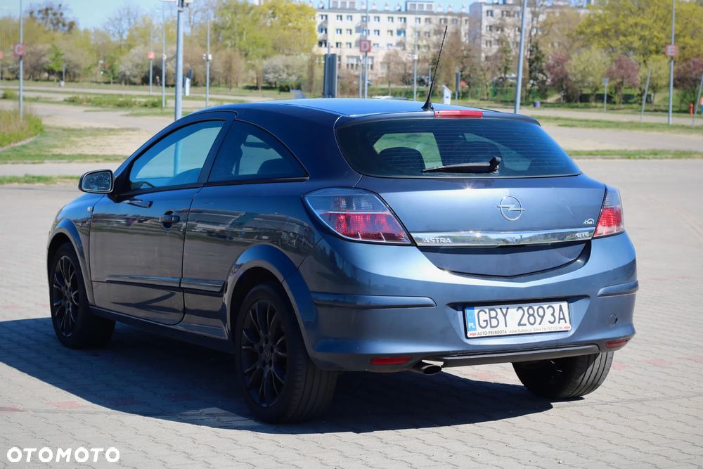 Opel Astra 1.6 Sport - 4