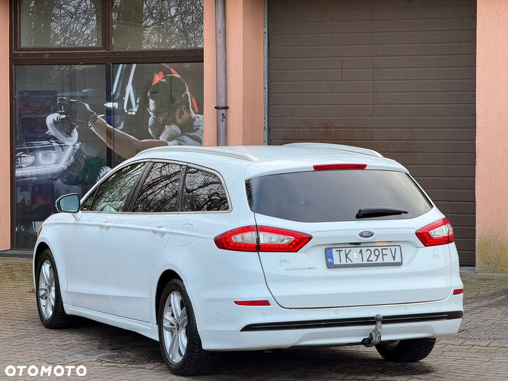 Ford Mondeo 2.0 TDCi STart-Stopp PowerShift-Aut Titanium - 4