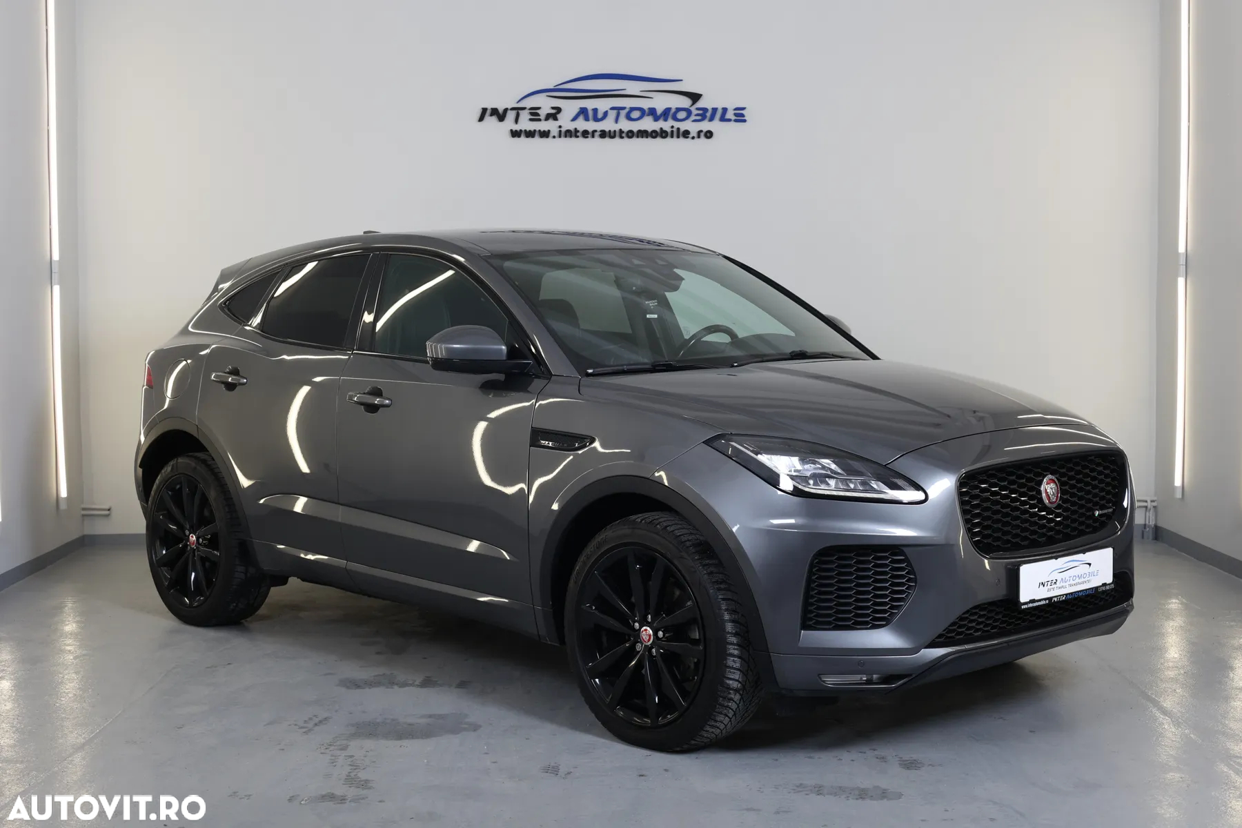 Jaguar E-Pace D150 FWD R-Dynamic S - 2