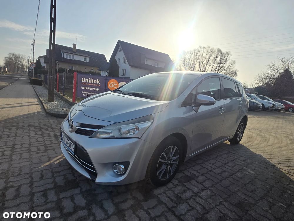 Toyota Verso 1.8 5-Sitzer Life - 13