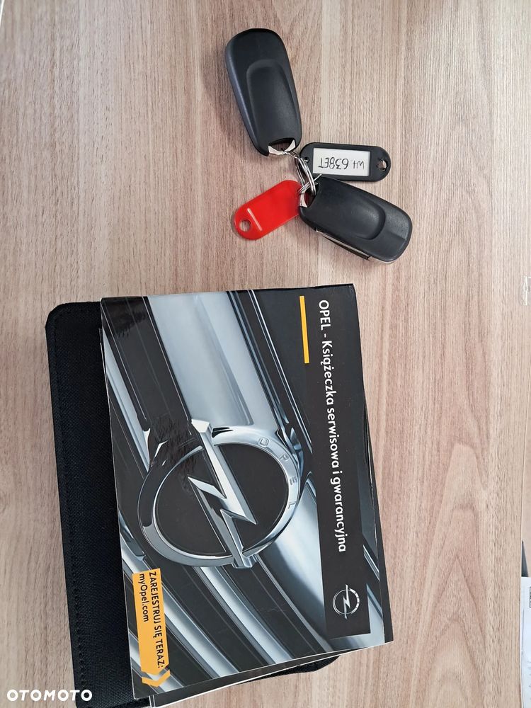 Opel Astra - 16
