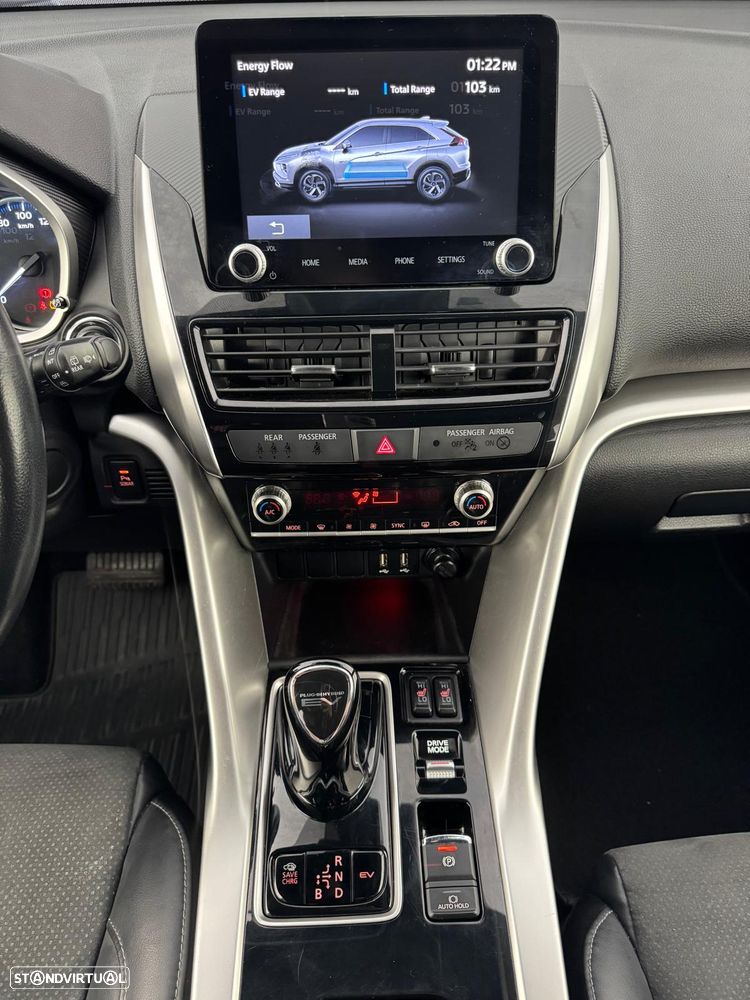 Mitsubishi Eclipse Cross Plug-In Hybrid 4WD Intro Edition - 6