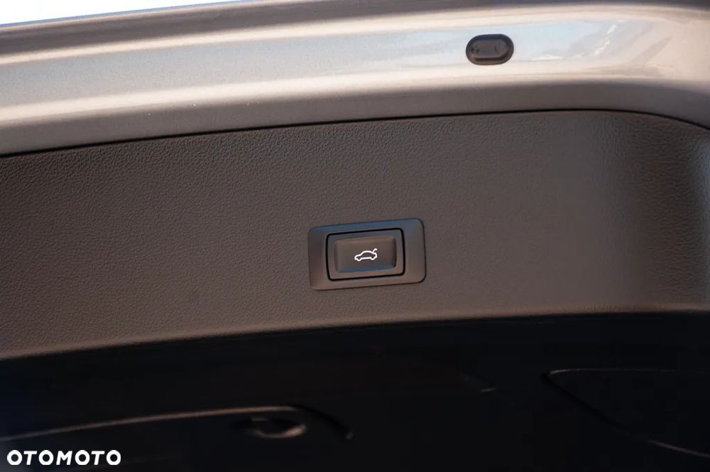 Audi A6 ver-2-0-tdi-ultra-dpf-s-tronic - 27