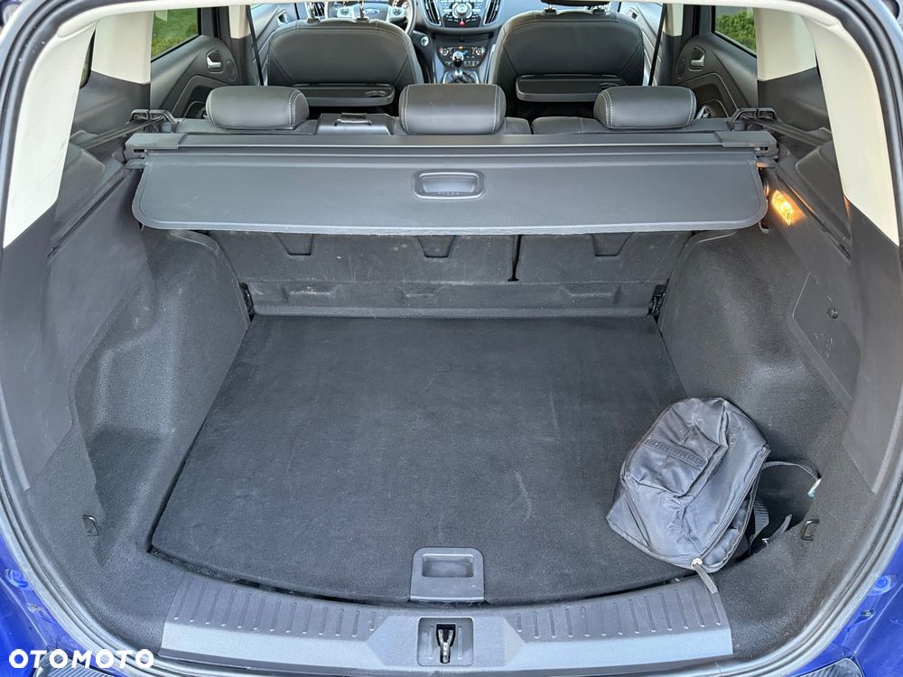 Ford Kuga 2.0 TDCi AWD ST-Line - 28