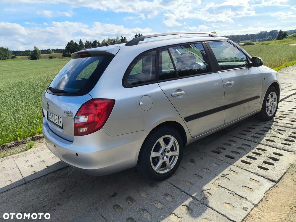Skoda Fabia - 8