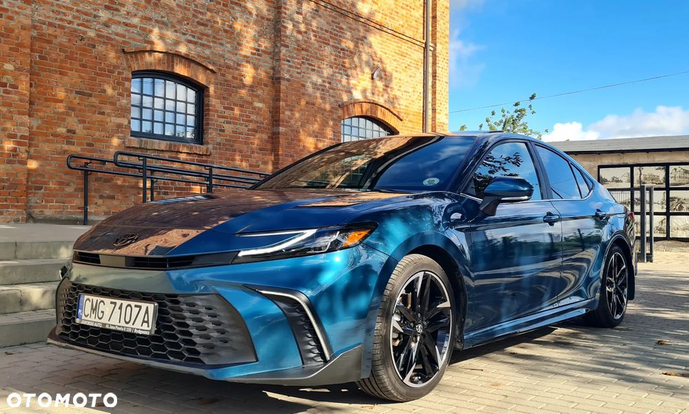 Toyota Camry 2.5 Hybrid Dynamic Force Executive e-CVT - 17
