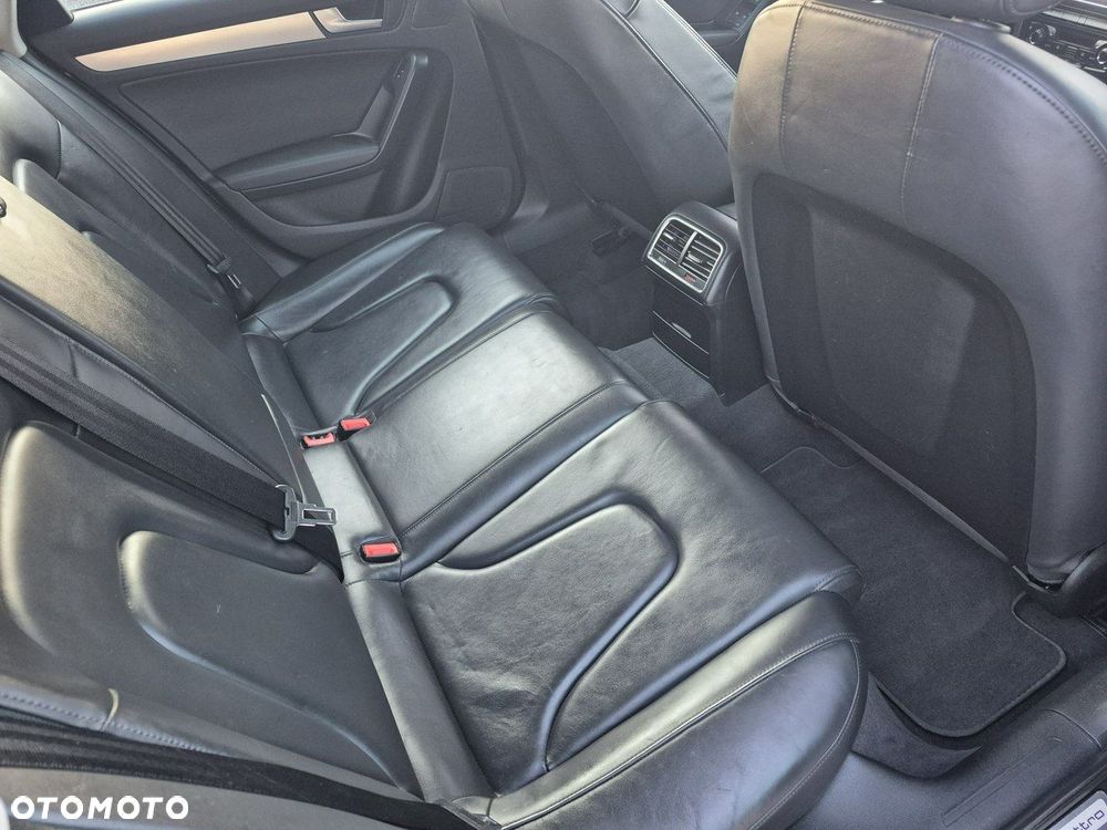 Audi A4 - 8