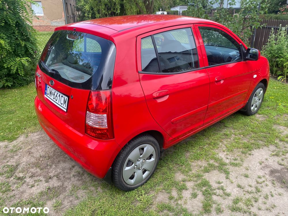 Kia Picanto - 4