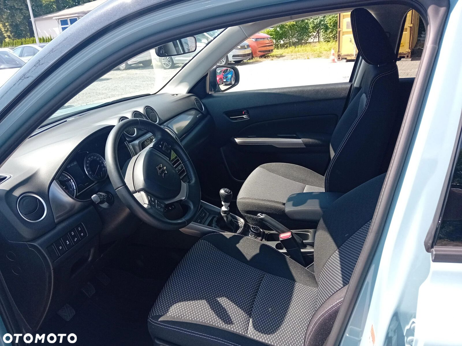 Suzuki Vitara - 22