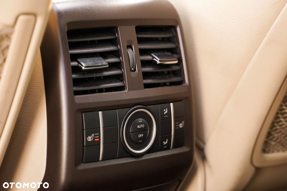 Mercedes-Benz GLE 350 d 4-Matic - 17