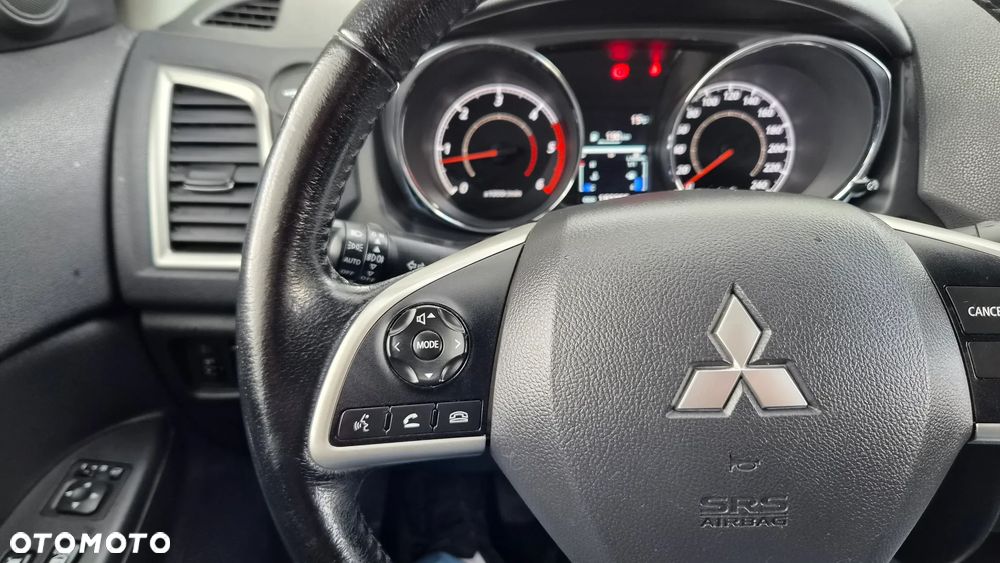 Mitsubishi ASX 1.8 DI-D 4WD Diamant Edition - 18