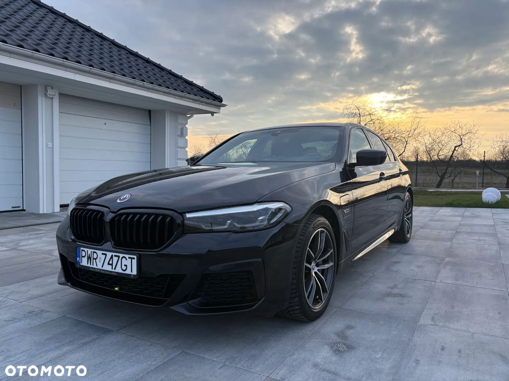 BMW Seria 5 530e xDrive - 1