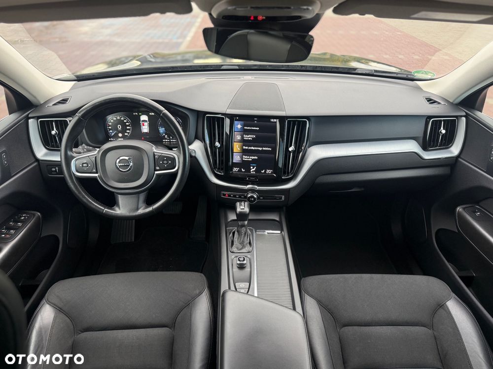 Volvo XC 60 D4 AWD Geartronic Momentum - 21