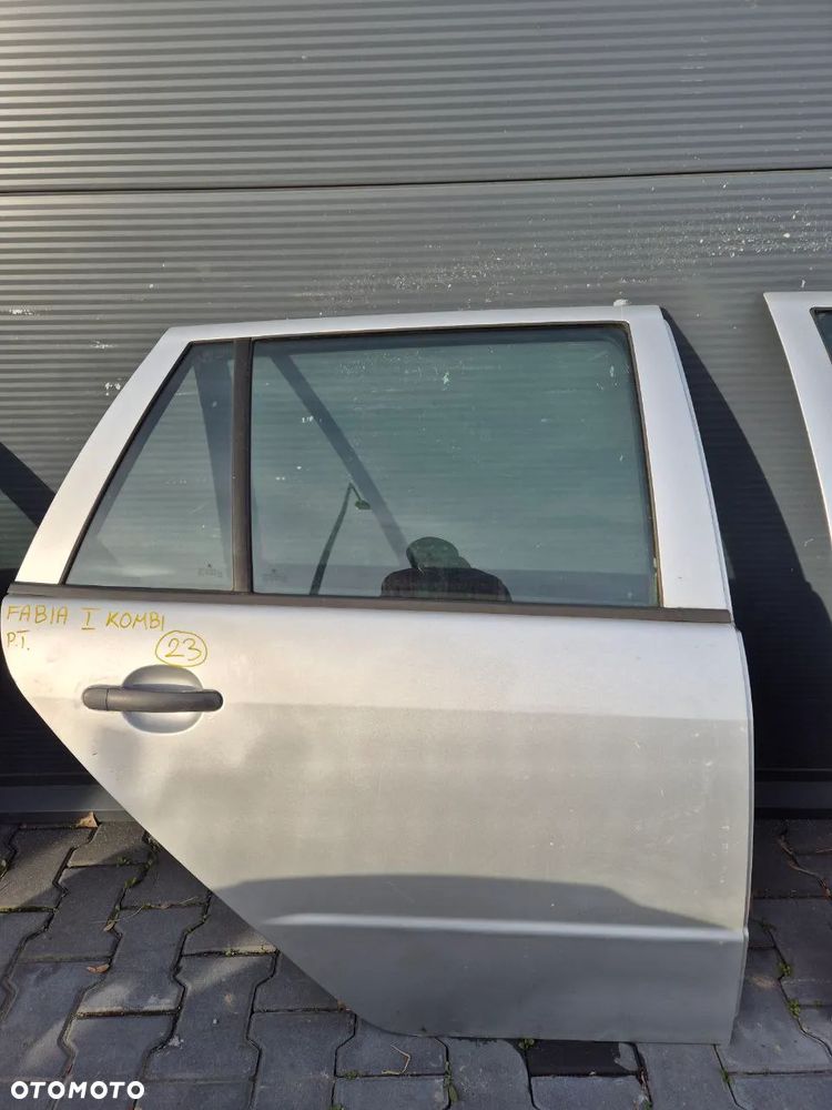 SKODA FABIA I DRZWI / MASKA / KLAPA / ZDERZAK - 21