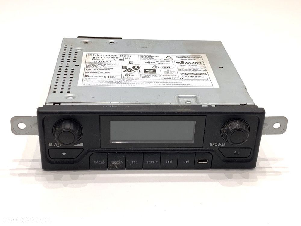 RADIO  MERCEDES-BENZ eSPRINTER Skrzynia (B910) 2020 - 2022 Electric (910.633) 85 kW [116 KM] - 1