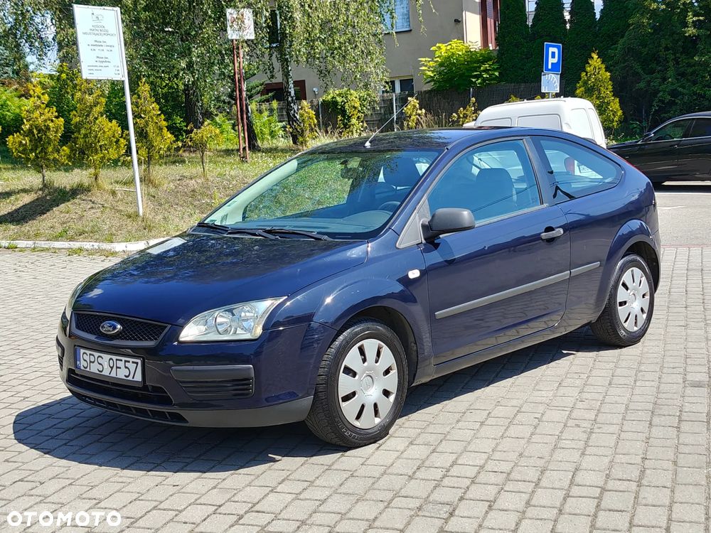 Ford Focus 1.4 Trend + - 14
