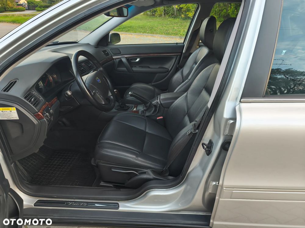Volvo S80 2.4D Momentum - 18