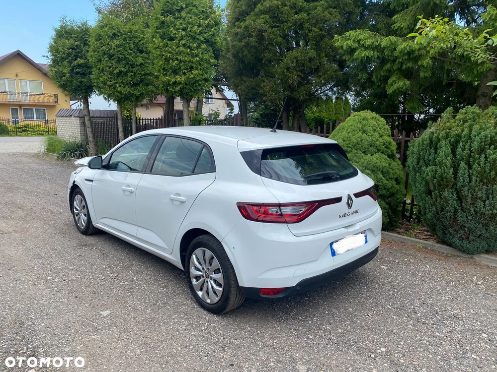Renault Megane 1.5 Blue dCi Intens - 2