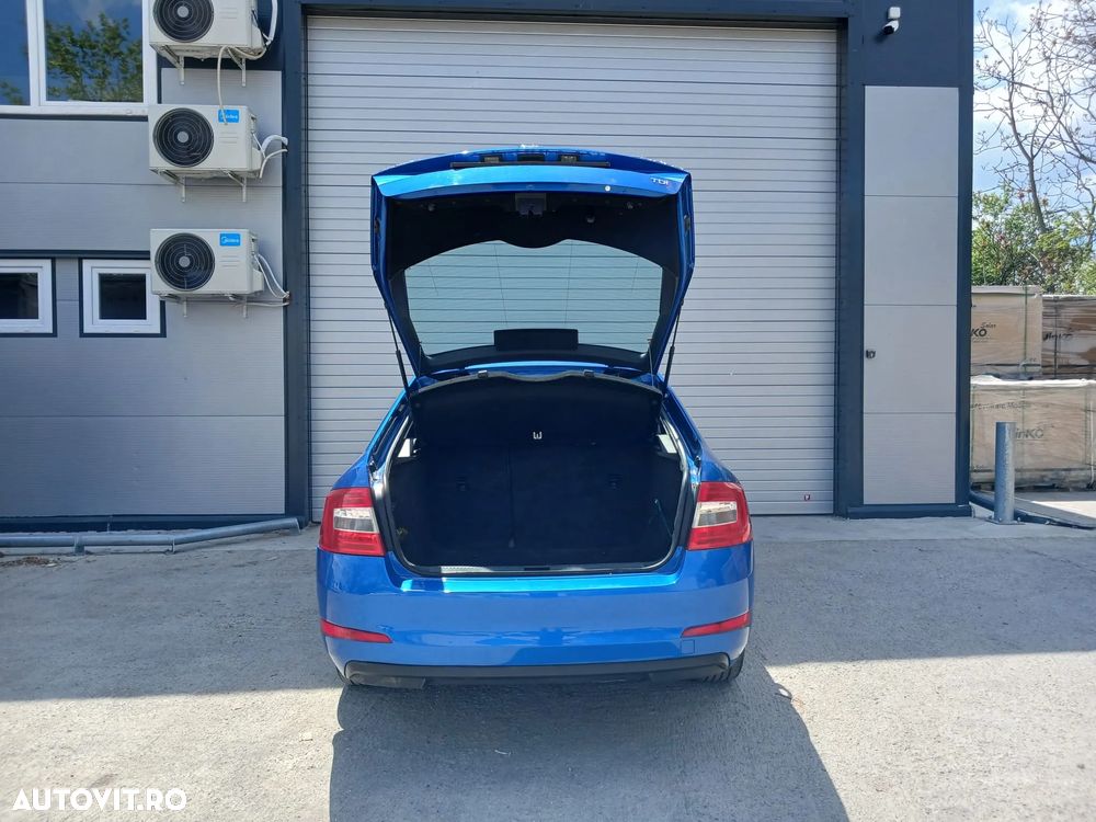 Skoda Octavia 2.0 TDI (Green tec) Style - 15